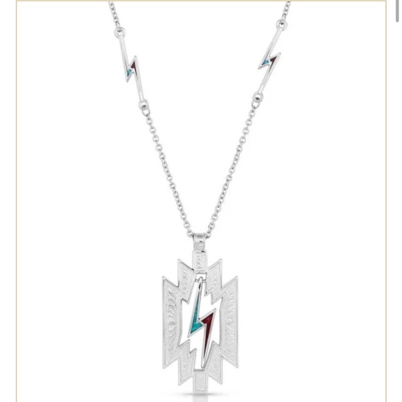 Montana Silversmiths Thunder Cloud Necklace - Picture 1 of 14